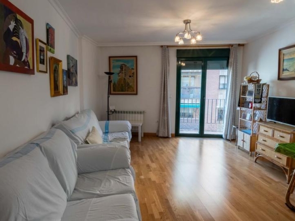 Apartment for sale in De Martín de Aldehuela, Centro