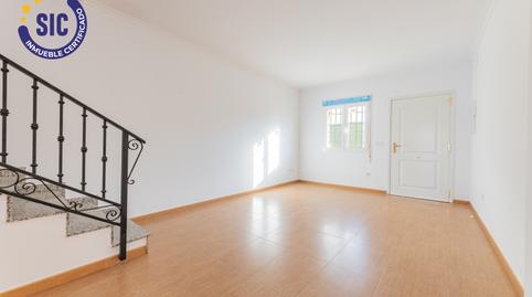 Townhouse for sale in Hontecillas – Cl Escuelas, Hontecillas