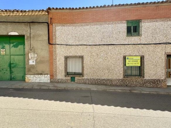 Townhouse for sale in Pozorrubielos de la Mancha – Cl Hiedra Rubielos Ba, Pozorrubielos de la Mancha