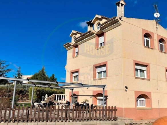 House or villa for sale in Cuenca (Arcas), Arcas del Villar