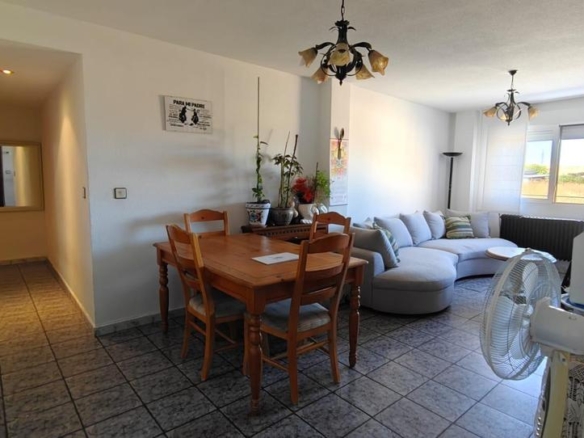Apartment for sale on Calle de la Escoda, Villamayor