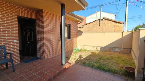 House or villa for sale on Salamanca Street, San Morales