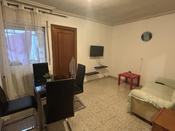 Apartment for sale in Salesas