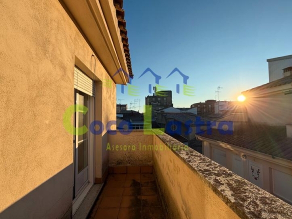 Duplex for sale on Calle de la Fuente, Vitigudino