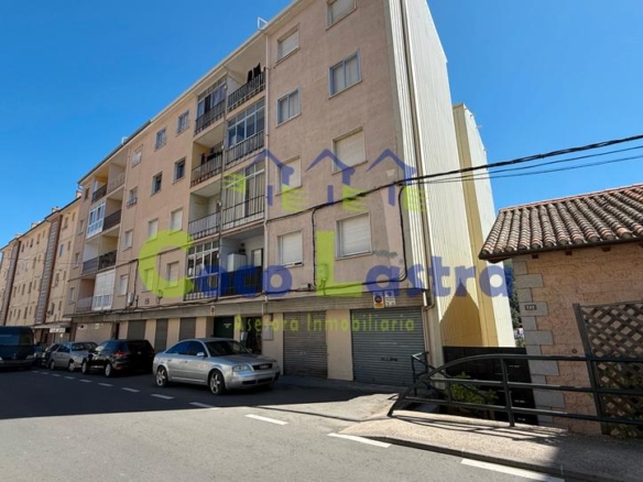 Apartment for sale on Calle Ronda de Viriato, 35, Béjar