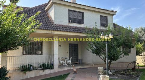 House or villa for sale in Villamayor
