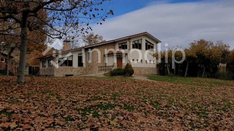 Commercial premises for sale on the old National Highway N-630, Vallejera de Riofrío