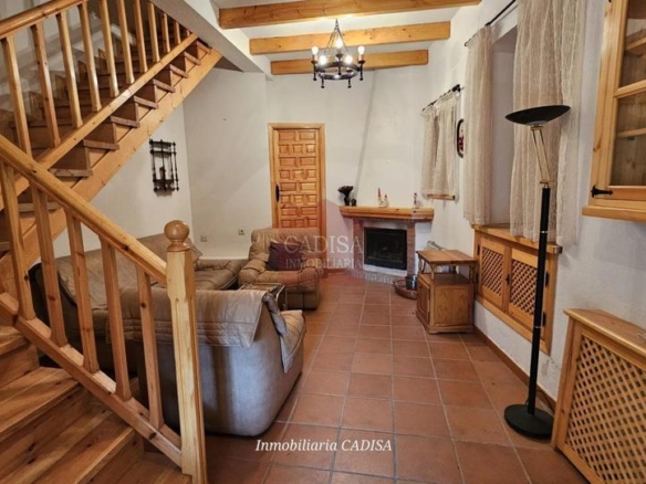 House or villa for sale in Ledesma