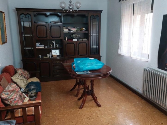Apartment for sale on Estacadilla Street, Ciudad Rodrigo