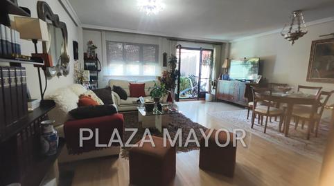 House or villa for sale on Calle Antonio Ponz, La Platina- Hospital – Campus