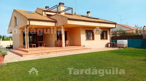 House or villa for sale in Villamayor