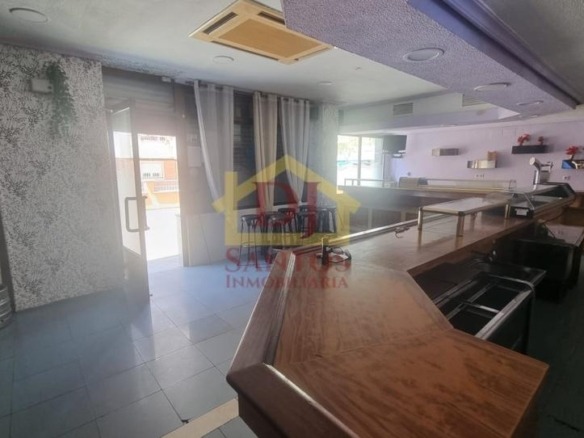 Commercial space for sale on Rio Maillo Street, Station