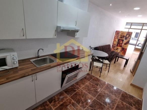 Apartment for sale in Plaza de Madrid, Salesas