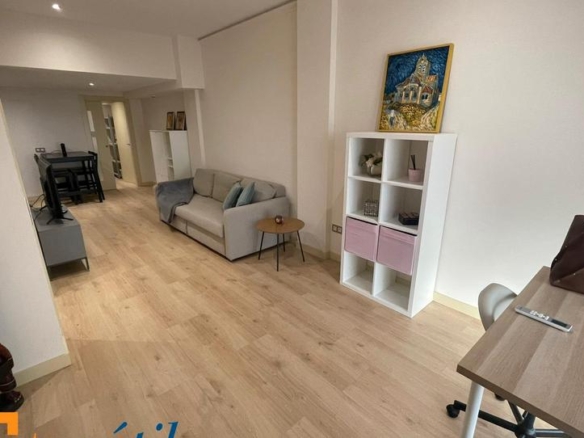 Apartment for sale on Calle Elcano, 6, Estación