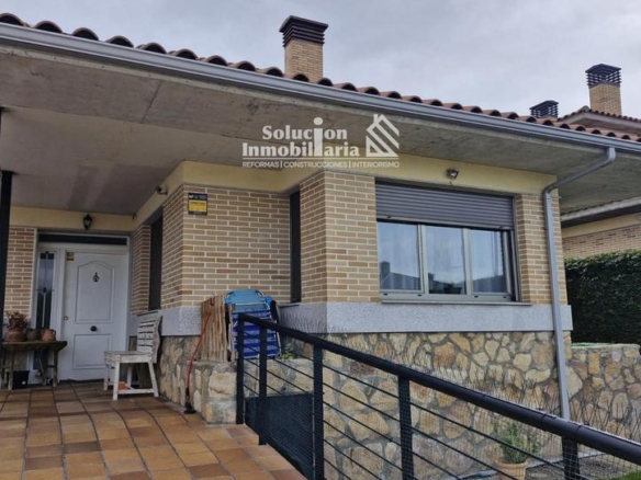 Townhouse for sale in Castellanos de Moriscos