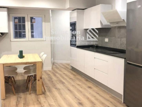 Apartment for sale in García Moreno, 27, Carmelitas