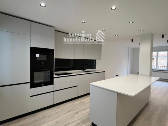 Apartment for sale in Gabriel y Galan, 6, Labradores