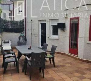 Townhouse for sale in Villares de la Reina