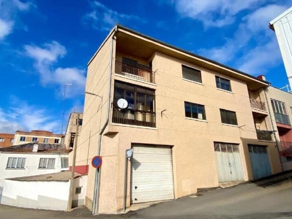 Apartment for sale in Guijuelo