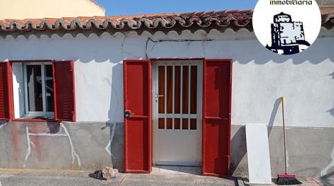 House or villa for sale on Calle Larras, 17, Horcajo Medianero