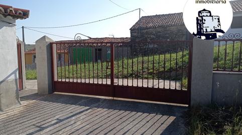 House or villa for sale on Calle Larras, 17, Horcajo Medianero