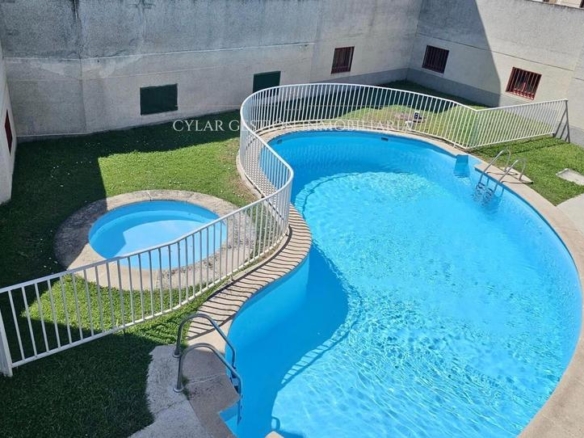 Townhouse for sale in Eras, Villares de la Reina