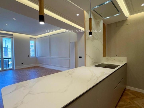 Apartment for sale in Corrales de Monroy, Barrio del Centro