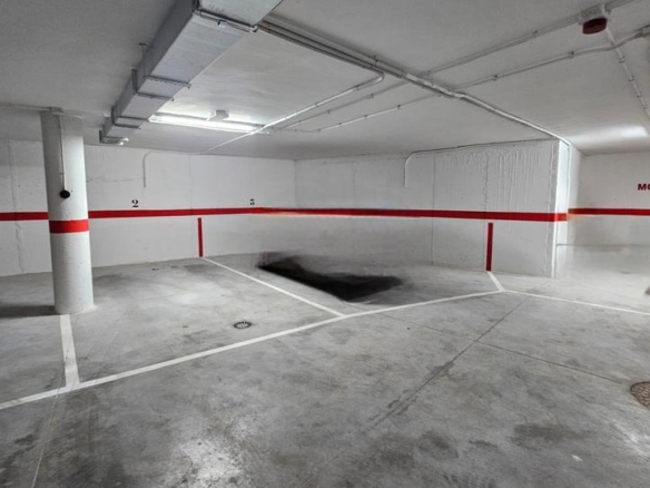 Garage for sale in Universidad – Tenerías