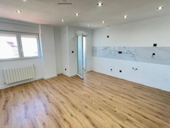 Apartment for sale in Ledesma, Pizarrales