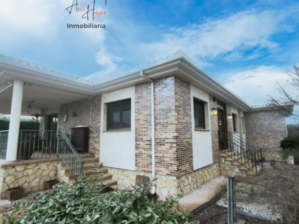 House or villa for sale in Reja, San Cristóbal de la Cuesta