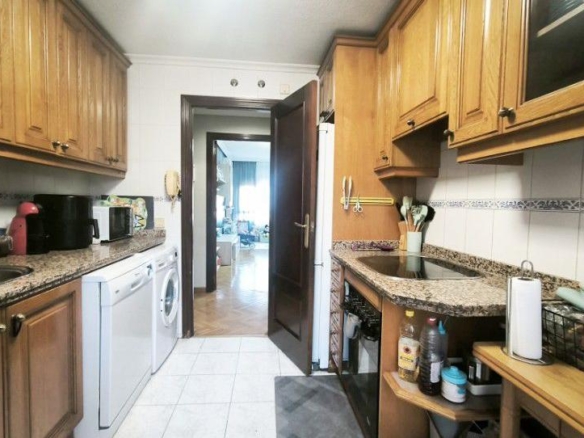 Apartment for sale in Jovellanos, Tejares – Chamberí – Alcades