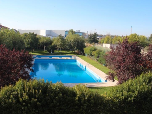 Apartment for sale on Calle Ministro Fernández Ordóñez, Santa Marta de Tormes