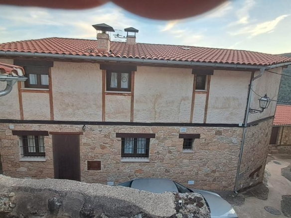 Apartment for sale on Calle Parrales, Las Casas del Conde
