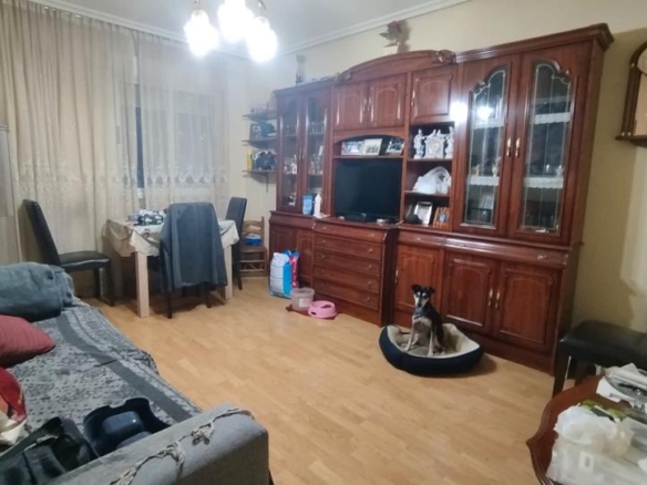Apartment for sale in Plaza Baleares, Pizarrales