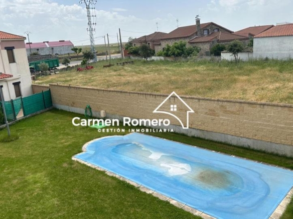 Townhouse for sale in Torresmenudas