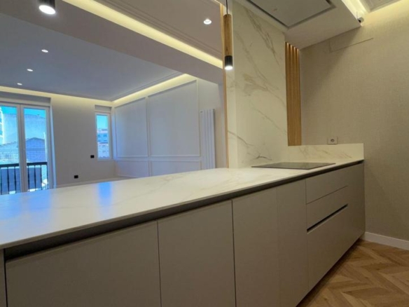 Apartment for sale in Corrales de Monroy, Barrio del Centro